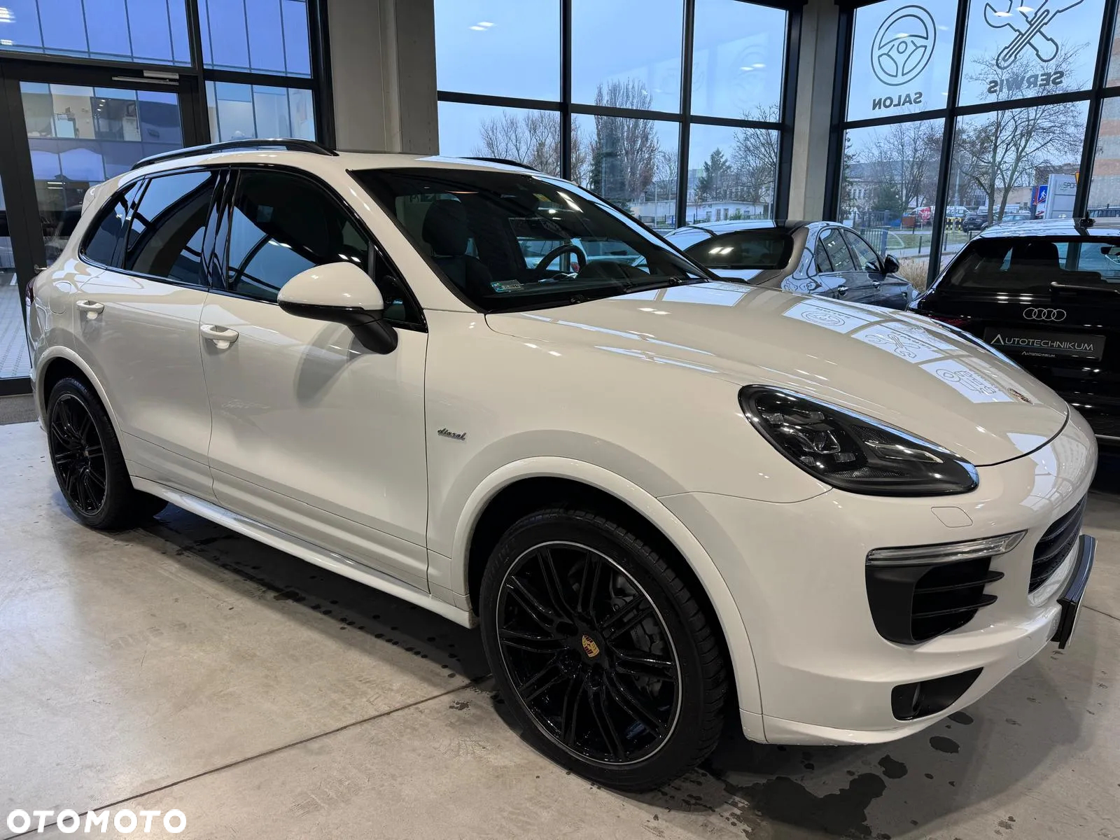 Porsche Cayenne S Diesel Platinum Edition - 3