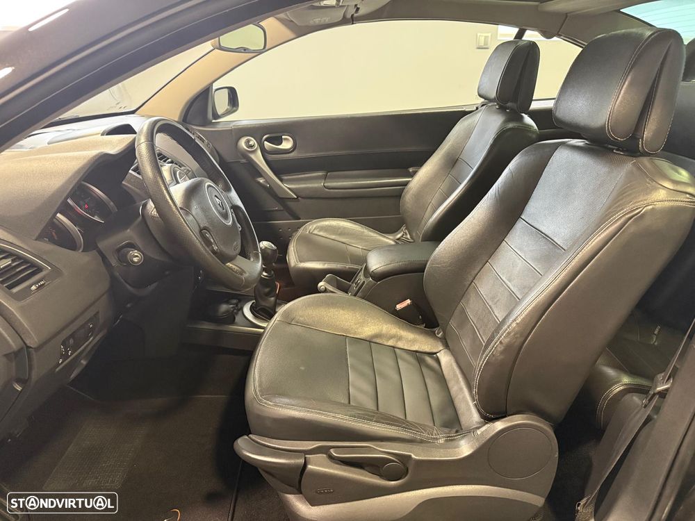 Renault Mégane CC 1.5 dCi Dynamique Luxe - 6