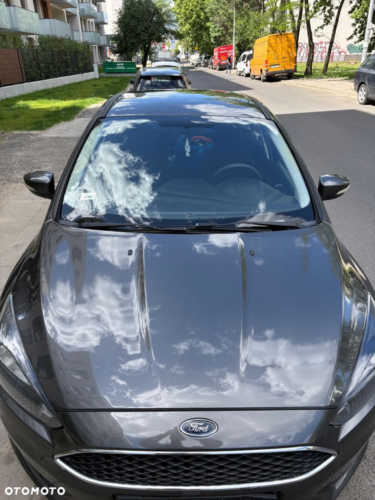 Ford Focus - 10
