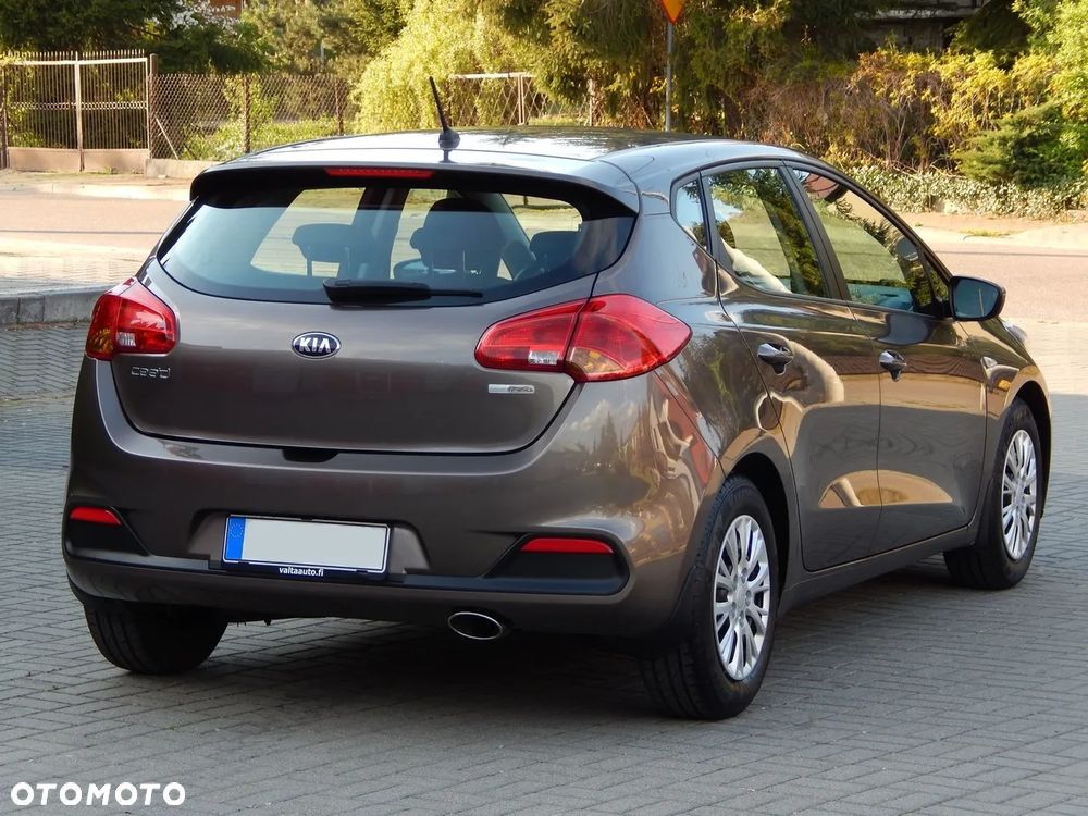 Kia Ceed 1.4 CVVT - 2
