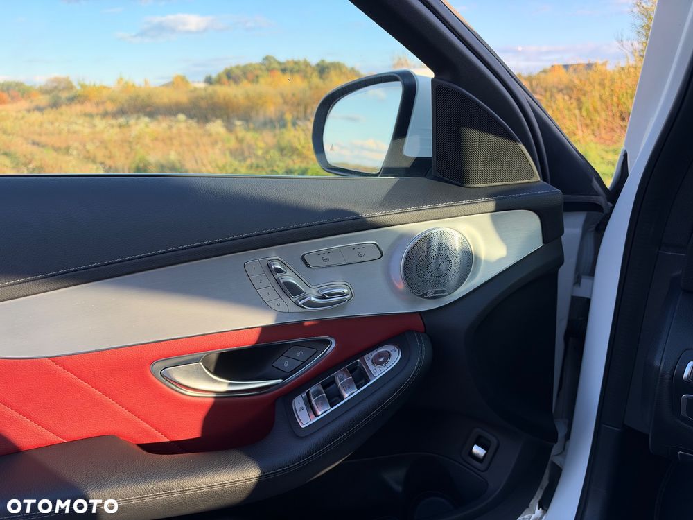 Mercedes-Benz Klasa C 300 7G-TRONIC - 13
