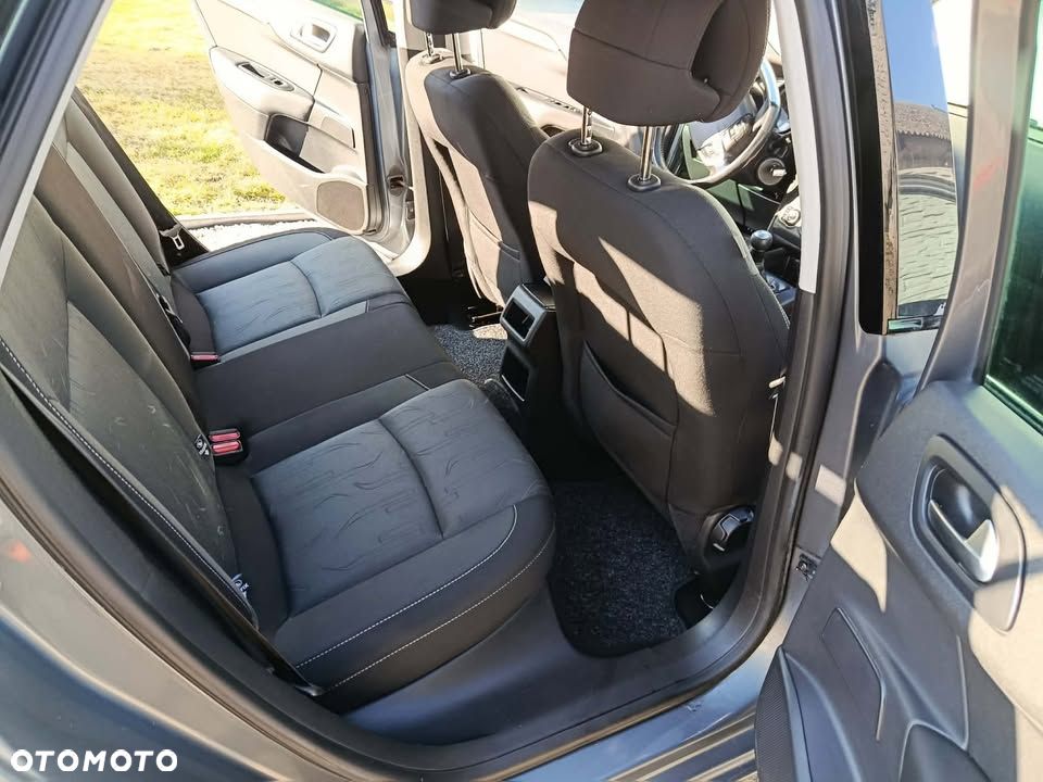 Citroën C4 VTi 95 Attraction - 11