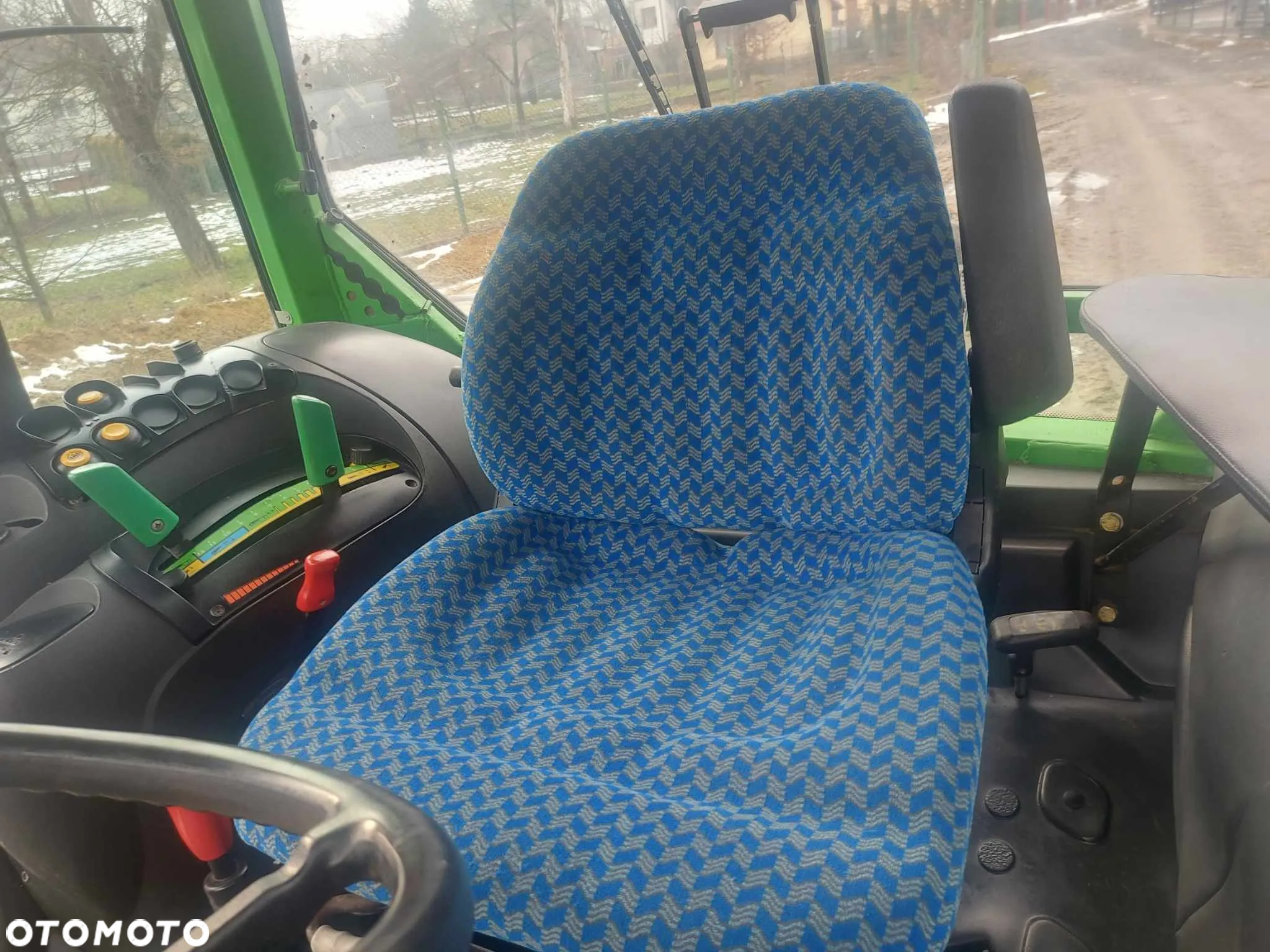 Deutz-Fahr AGROPLUS - 24