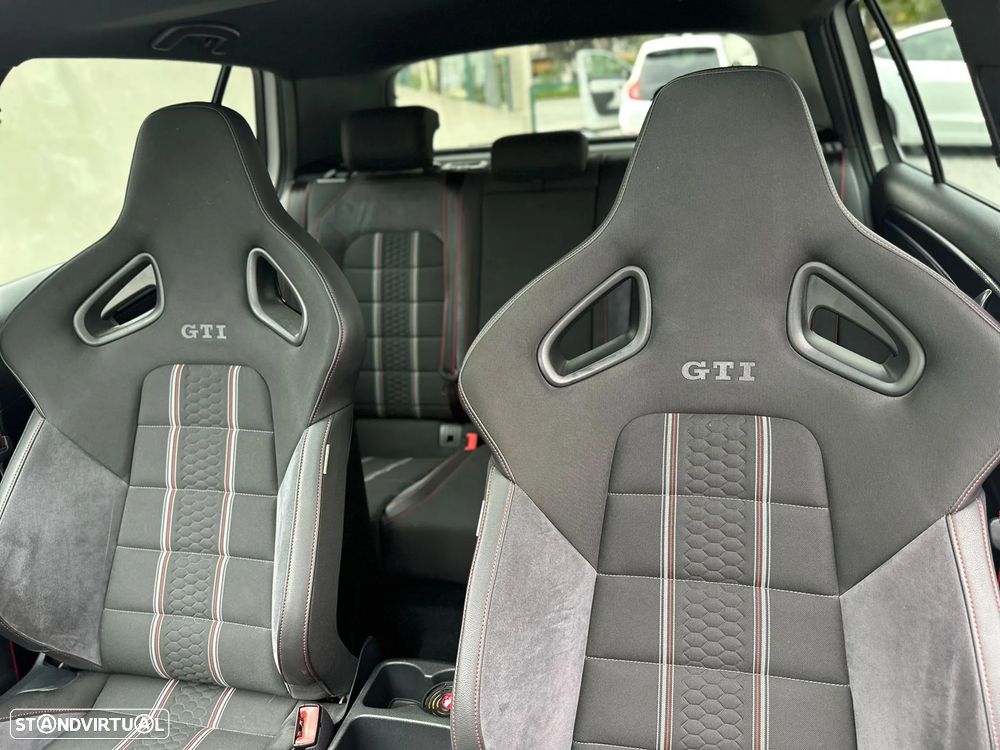 VW Golf GTI Clubsport DSG - 25