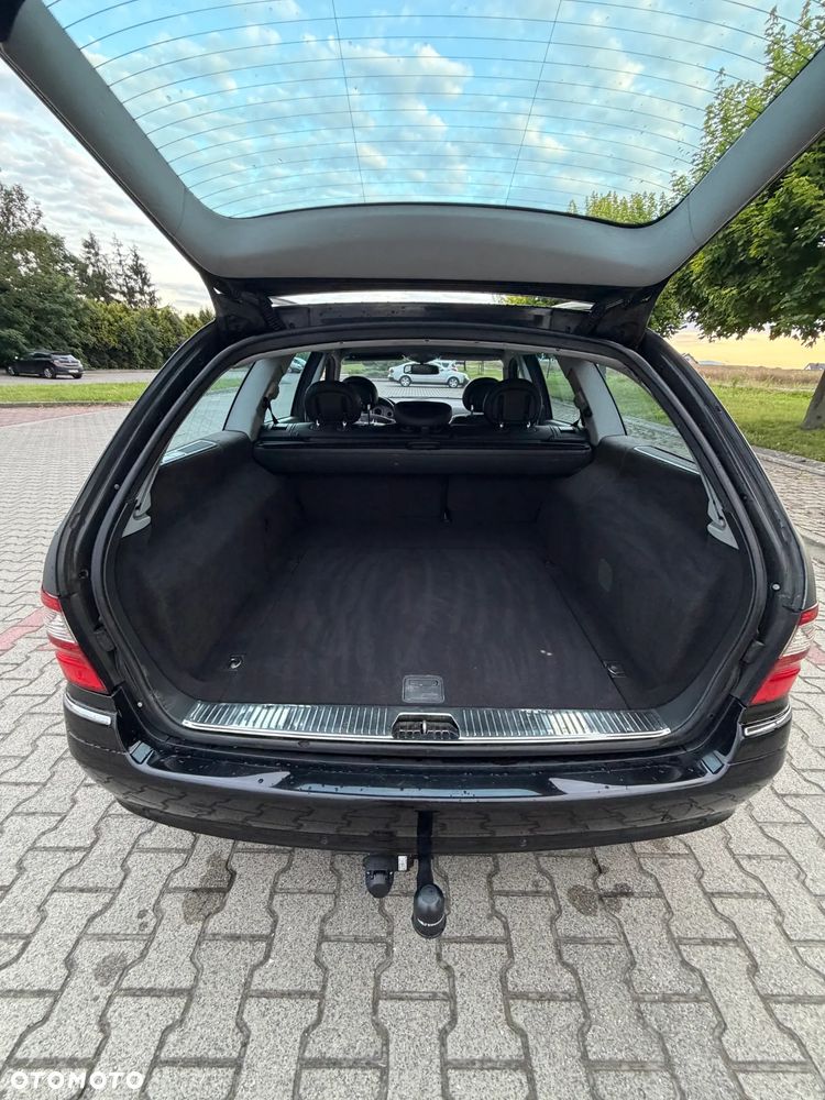 Mercedes-Benz Klasa E 320 CDI Avantgarde - 16