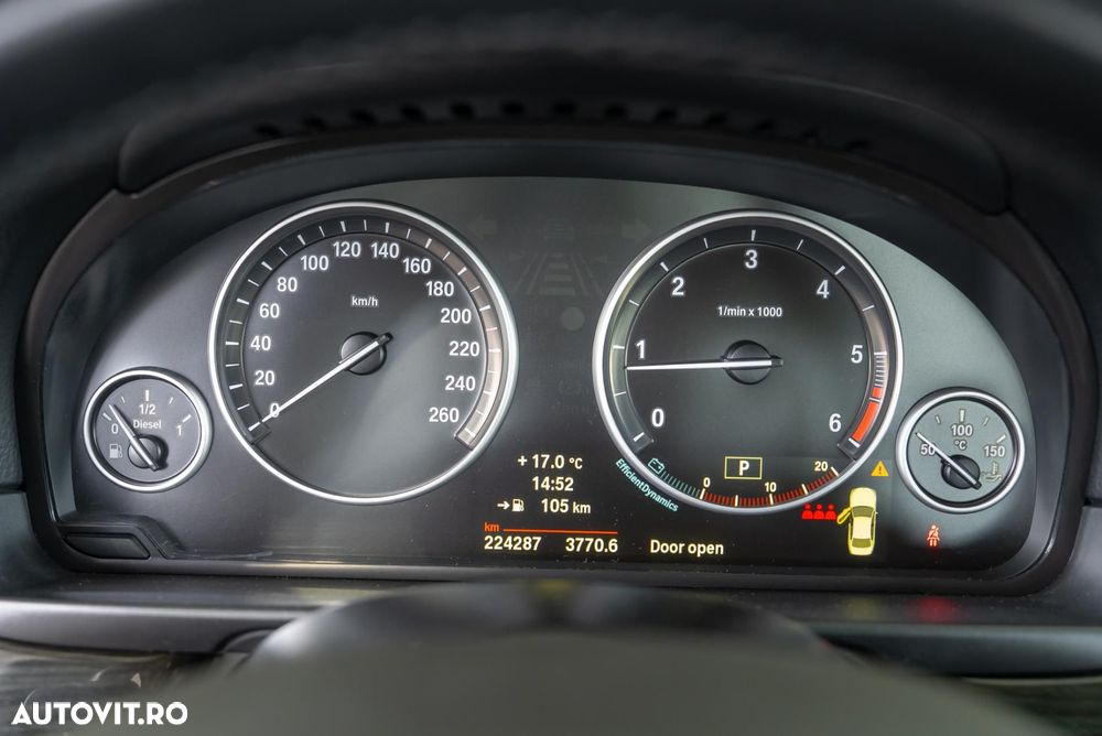 BMW Seria 5 520d Aut. Luxury Line - 16