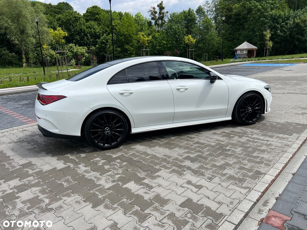 Mercedes-Benz CLA 180 7G-DCT AMG Line - 12