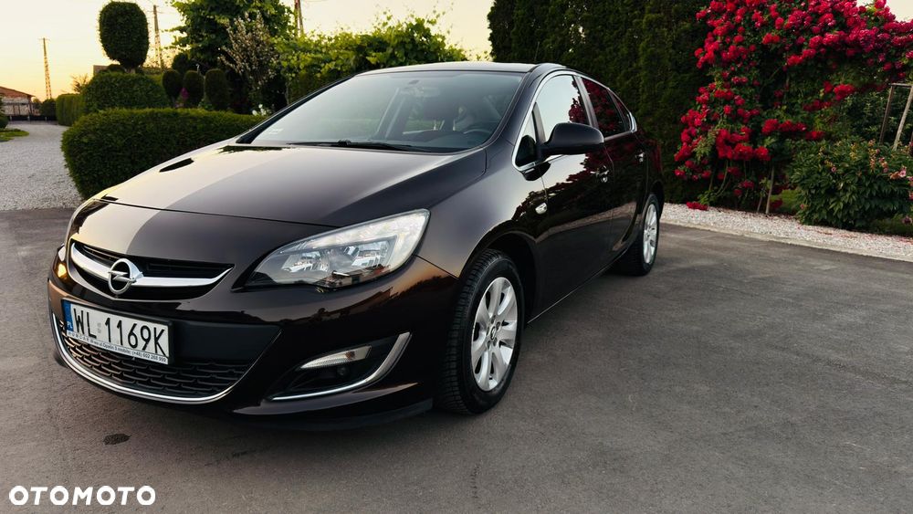 Opel Astra 1.6 Energy EU6 - 1