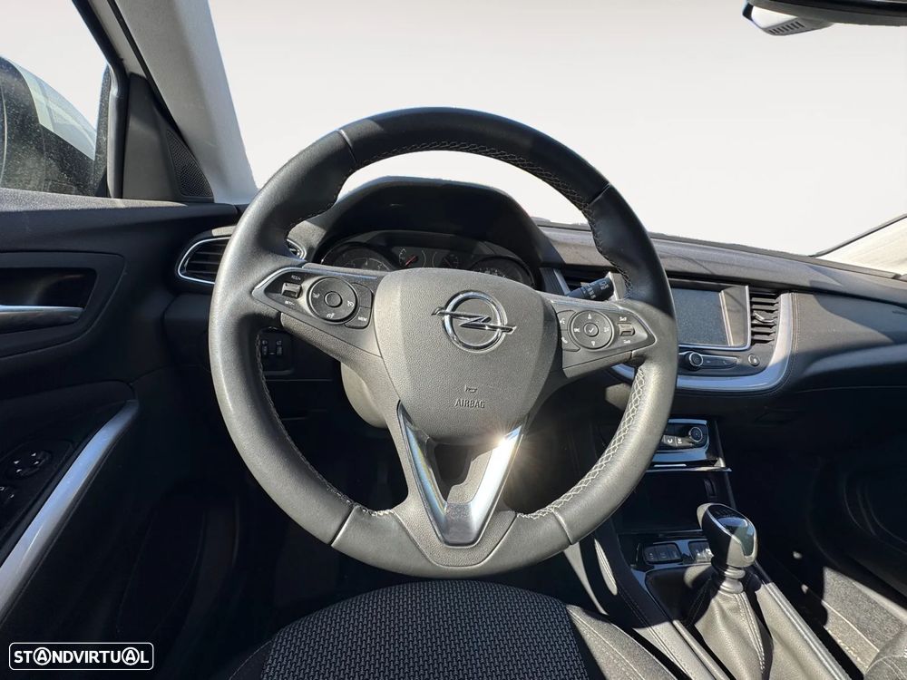 Opel Grandland X 1.2 T Innovation - 13