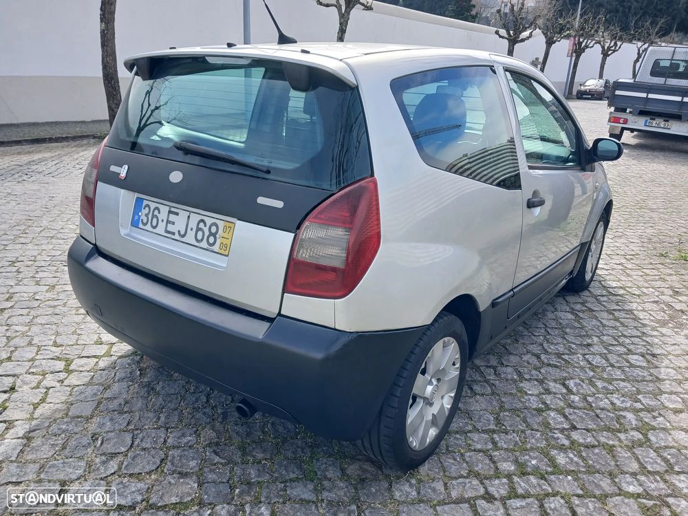 Citroën C2 - 4