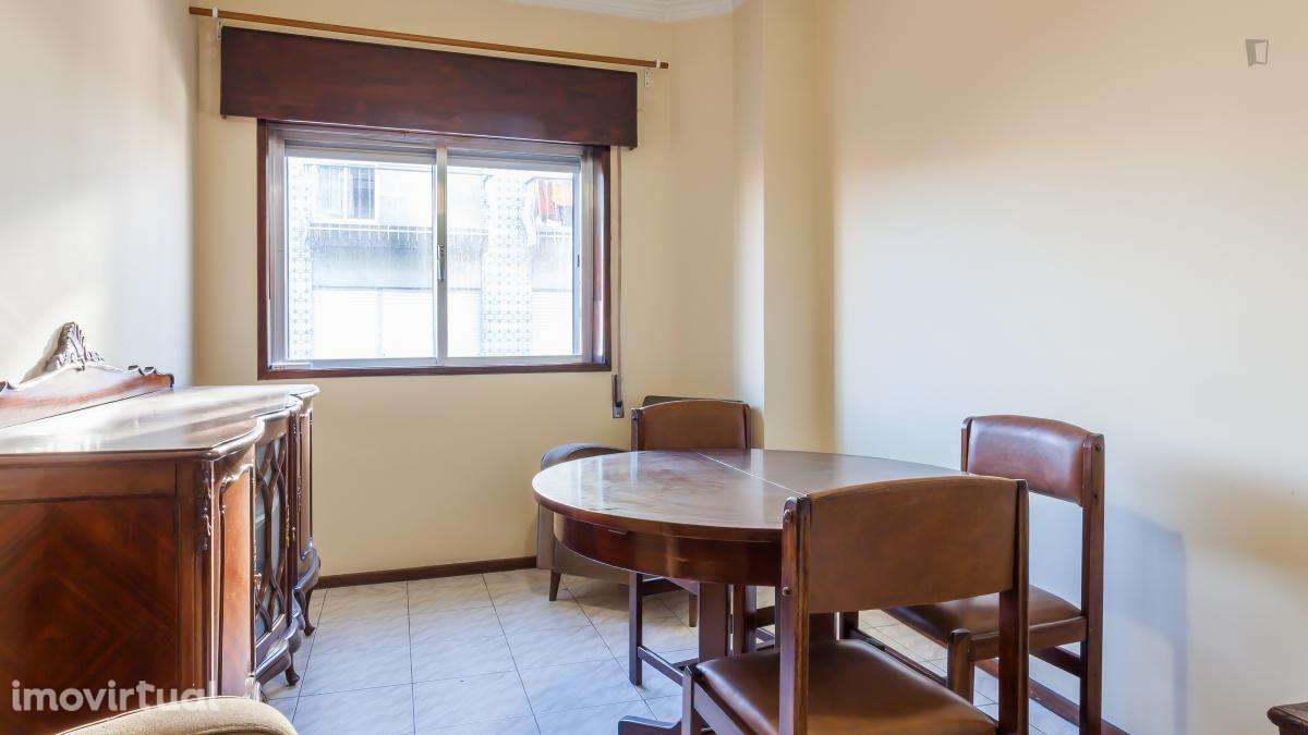 Apartamento com 1 quartos - localizado em Pedrouços Porto - Grande imagem: 3/17