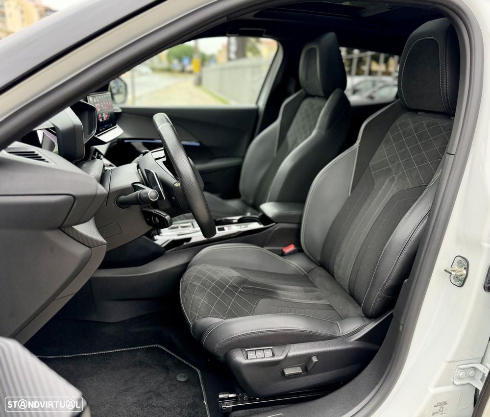 Peugeot 2008 1.5 BlueHDi GT Pack EAT8 - 4