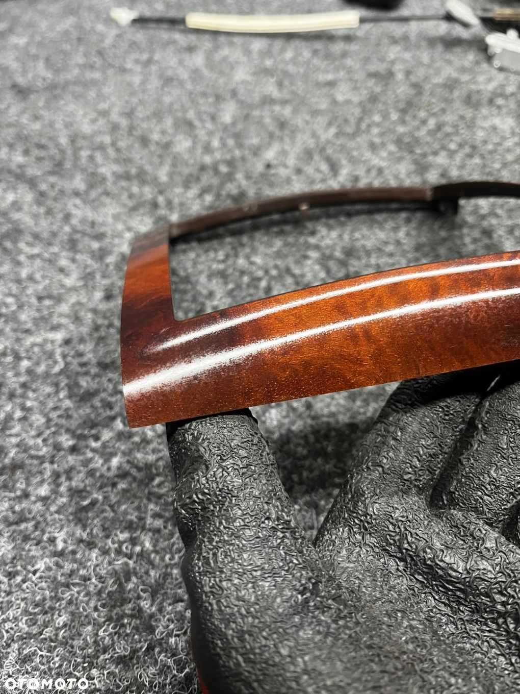 ramka osłona dekor konsoli środkowej drewno vw touareg 7L6863337E - 11