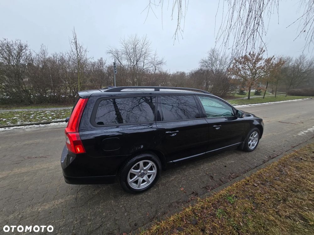 Volvo V70 2.0 - 8