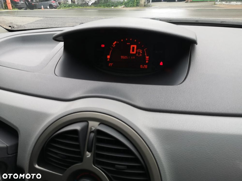 Renault Modus 1.2 16V Authentique - 10