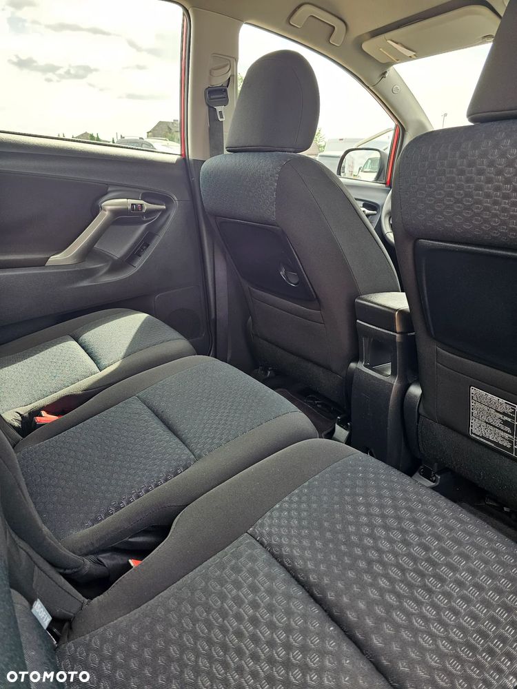 Toyota Verso 2.0 D-4D Executive - 12