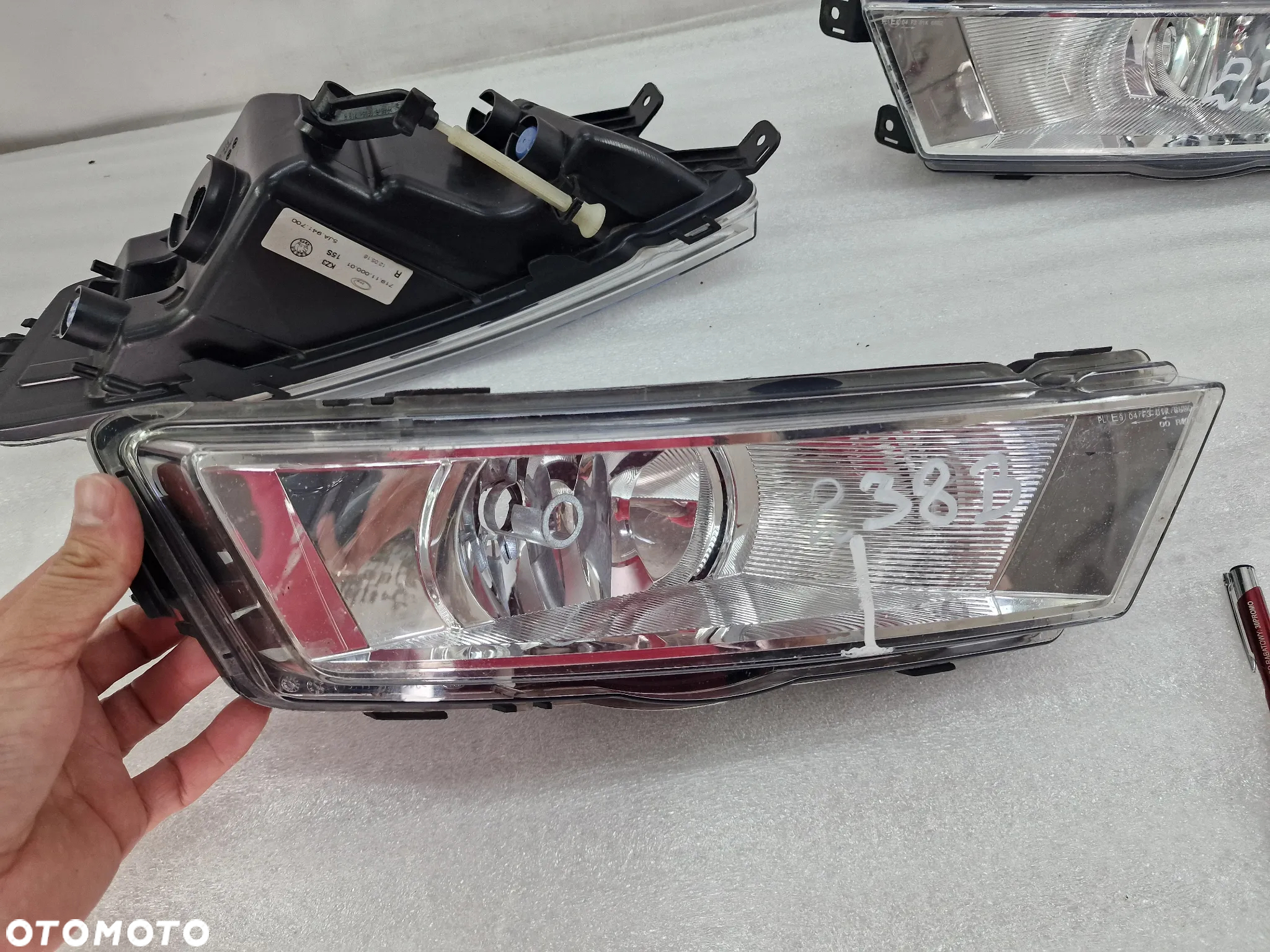 SKODA RAPID 5JA 12- LEWY / PRAWY HALOGEN , NR 5JA941700 / 5JA941699 , NR AUKCJI H238 - 7
