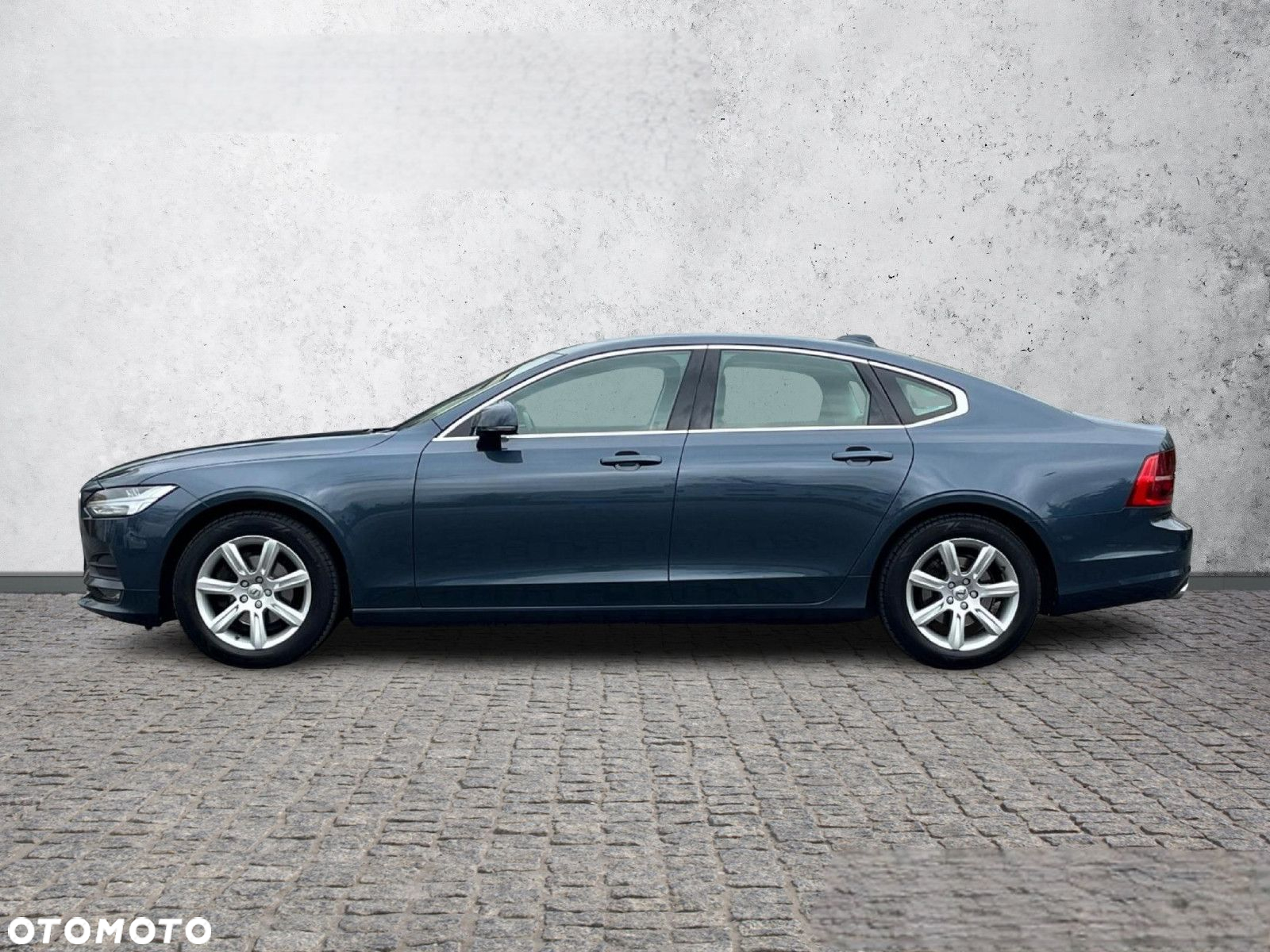 Volvo S90 - 2