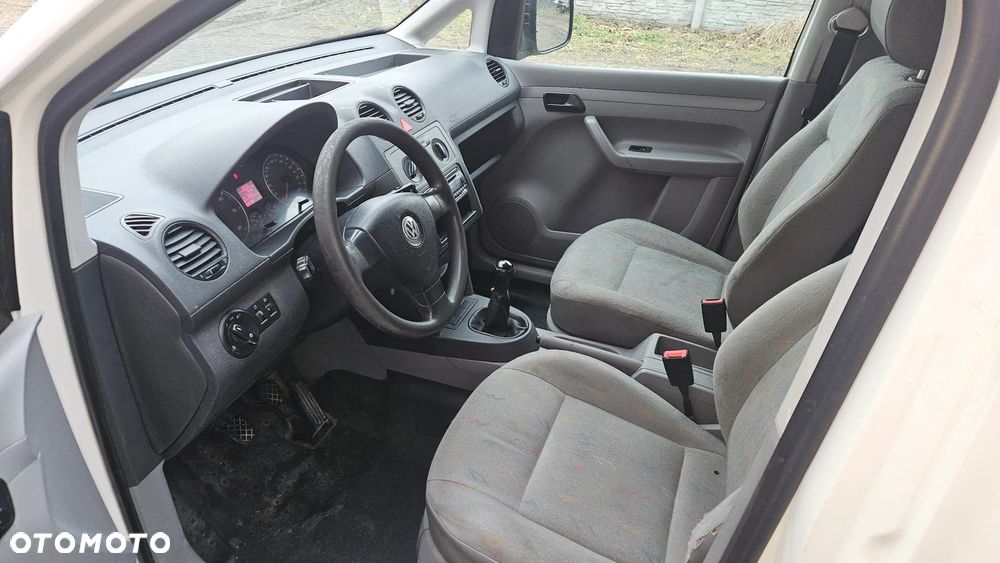 Volkswagen Caddy - 9