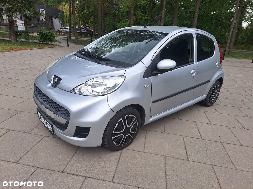 Peugeot 107 1.0 Trendy nICE - 1