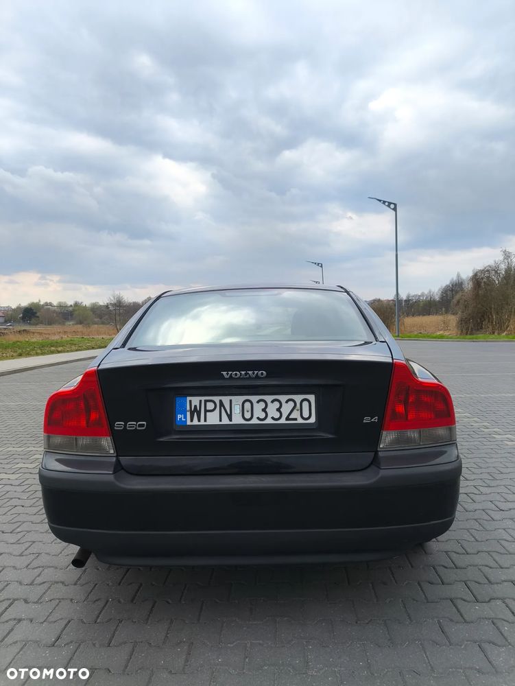 Volvo S60 - 4