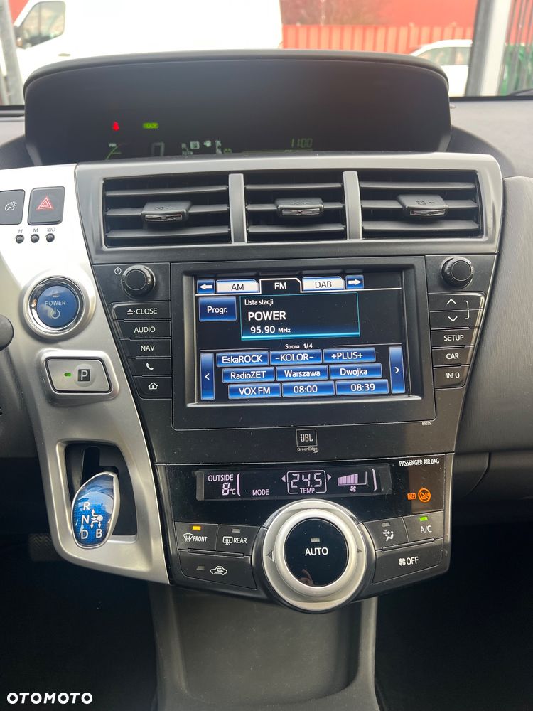 Toyota Prius+ (Hybrid) Executive - 32