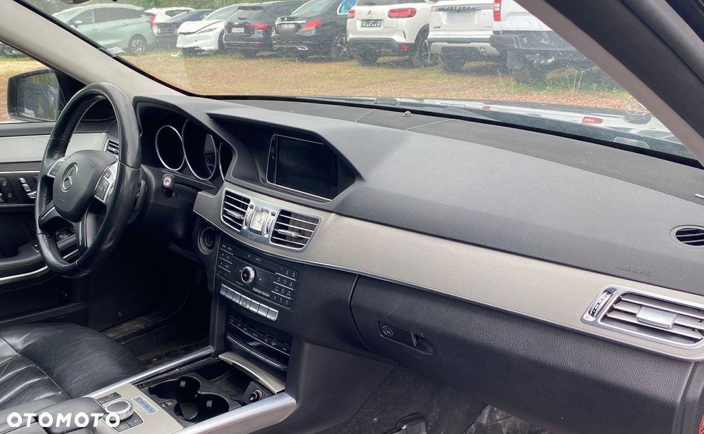 Mercedes-Benz Klasa E 220 CDI 7G-TRONIC Elegance - 13