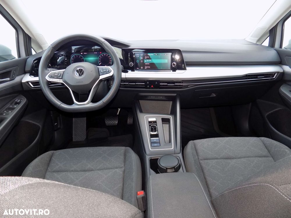 Volkswagen Golf 1.0 eTSI DSG MHEV Life - 10