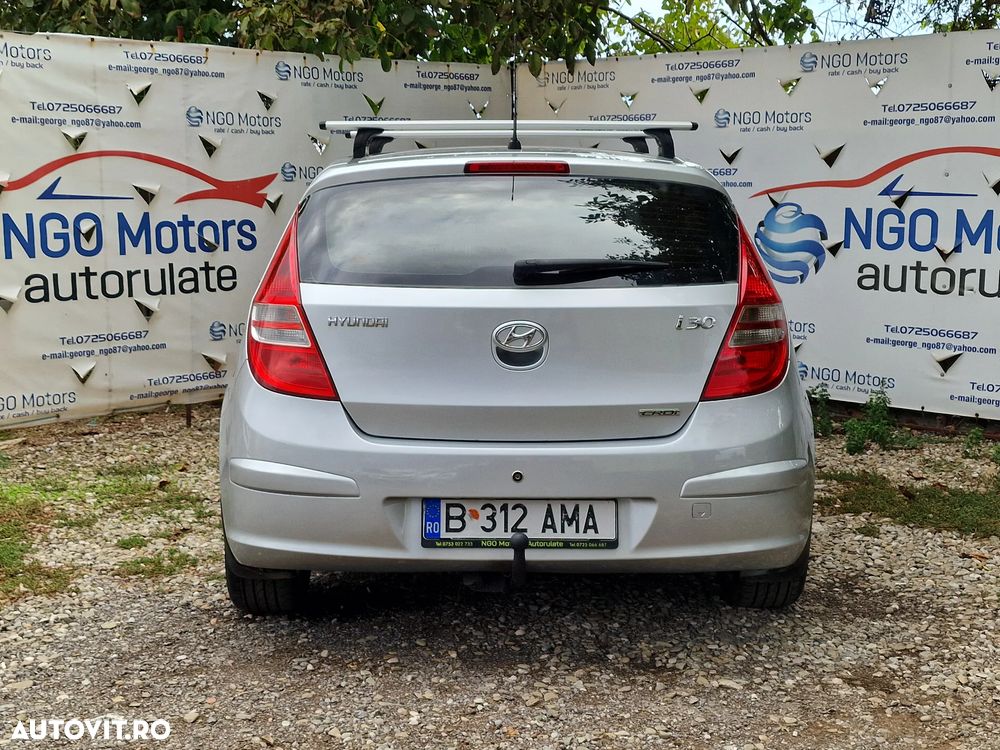 Hyundai i30 1.6 CRDI blue Classic - 7