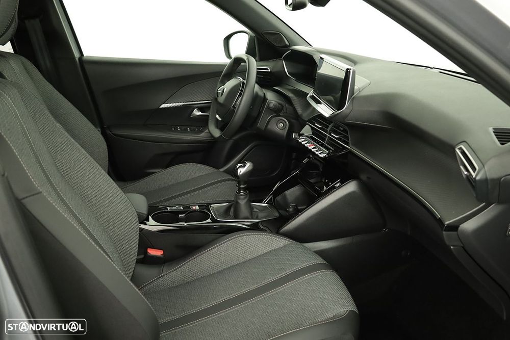 Peugeot 2008 1.2 PureTech Allure - 22