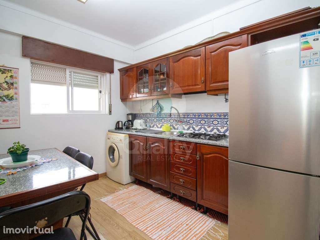 T0 Renovado com Vista Rio - Pronto para habitar ou investir! - Grande imagem: 3/20