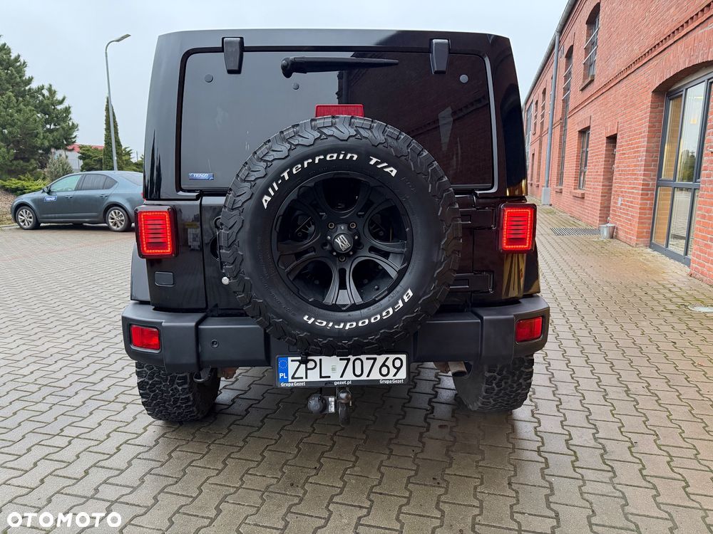 Jeep Wrangler 3.6 Unlim Sahara - 18
