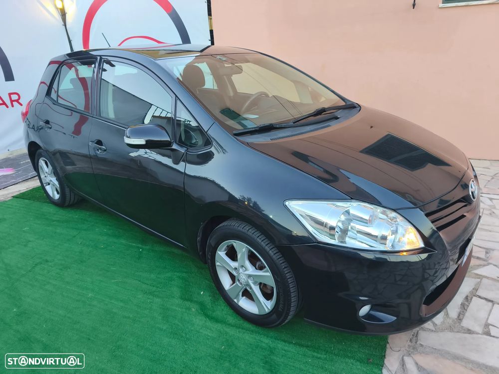 Toyota Auris 1.4 VVT-i AC+VSC - 32