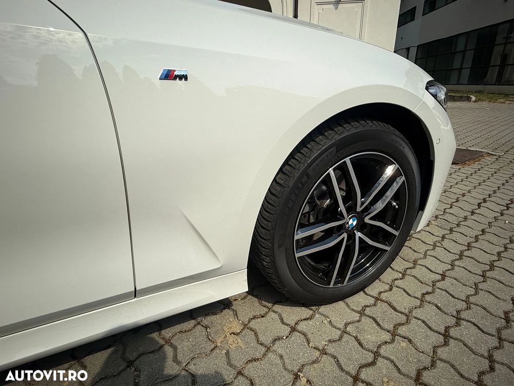BMW Seria 3 320i Aut. M Sport - 29