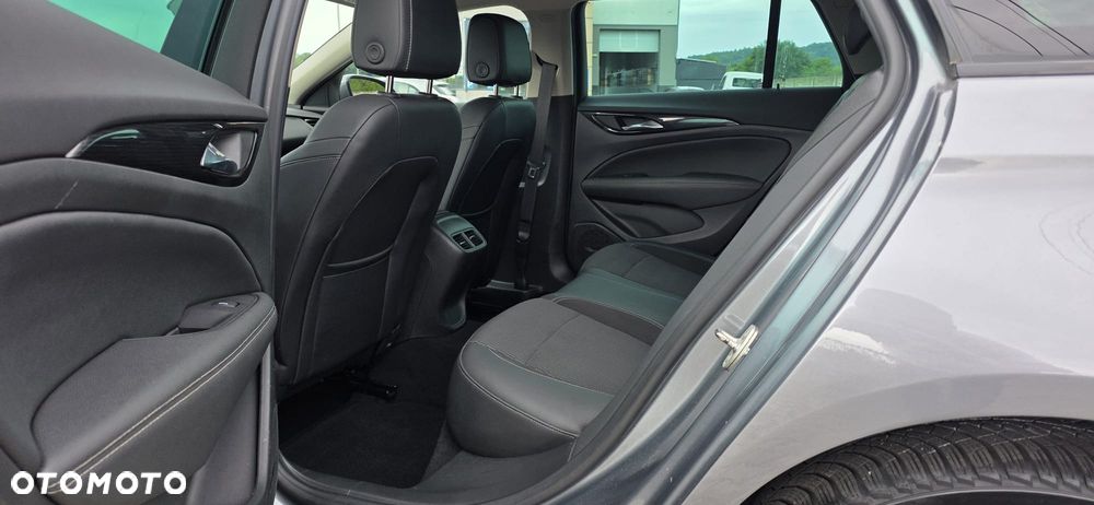 Opel Insignia 1.6 CDTI Innovation S&S - 15