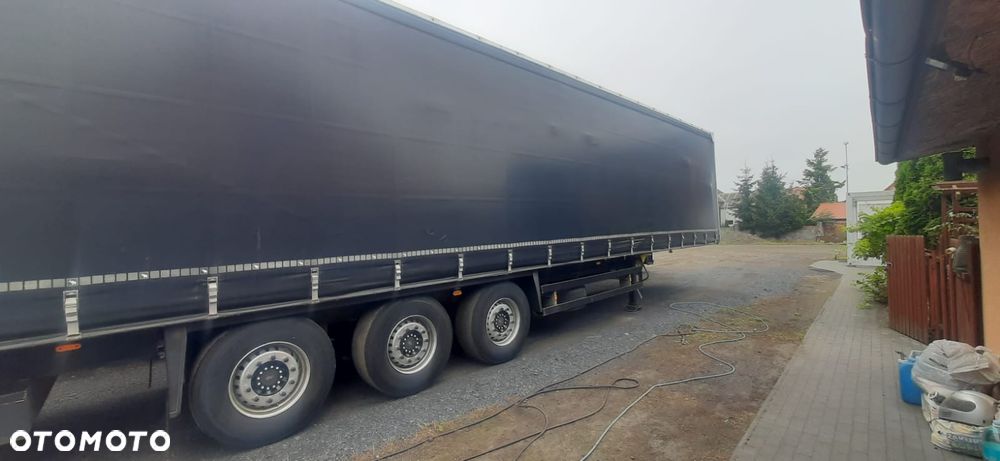 Schmitz CARGOBULL AG - 8