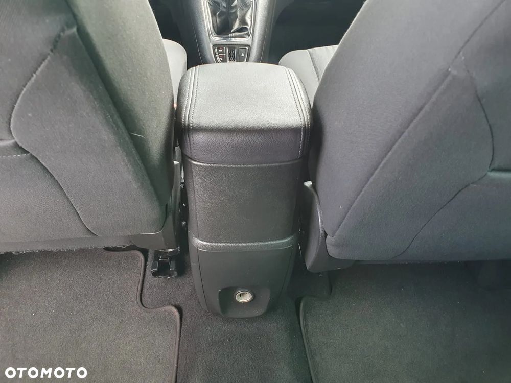 Opel Zafira 1.4 T Enjoy - 26