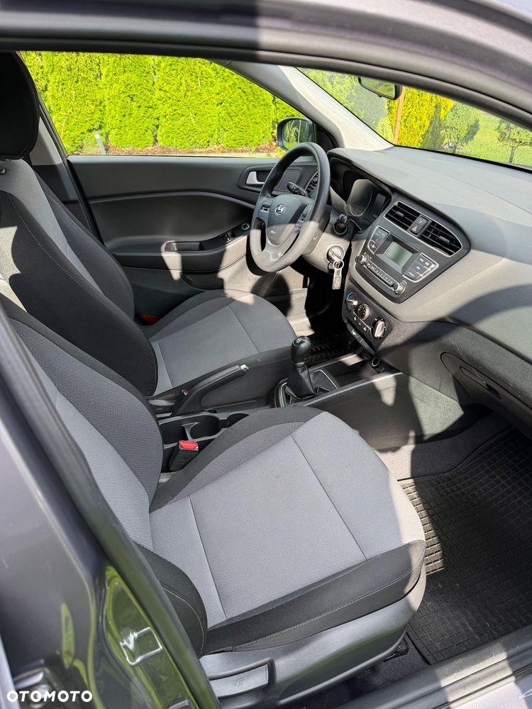 Hyundai i20 1.2 Classic Plus - 8