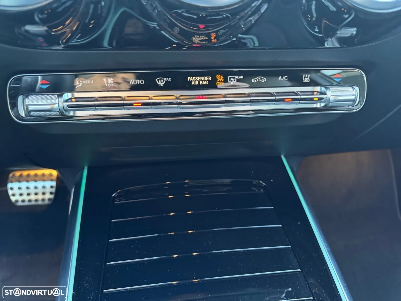 Mercedes-Benz EQA 250+ AMG Line - 12