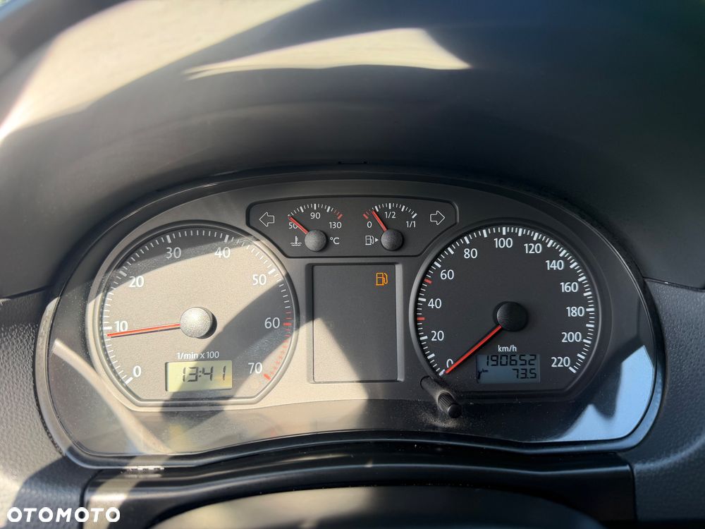 Volkswagen Polo - 19