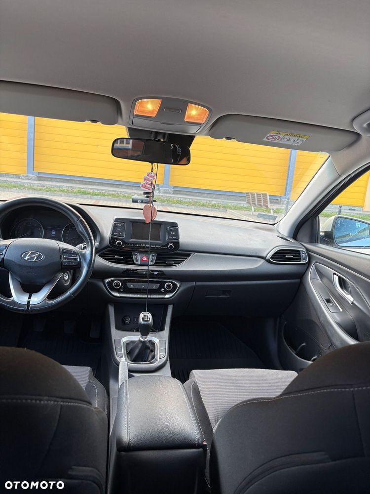 Hyundai i30 1.4 Classic + - 22