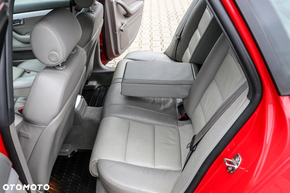 Audi A4 ver-avant-1-8t-quattro - 29