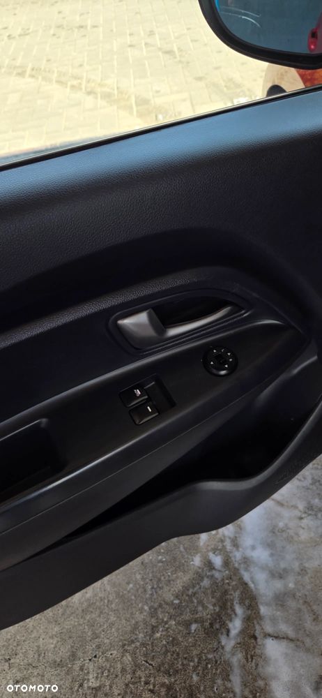 Kia Rio 1.2 Fifa World Cup Edition - 27