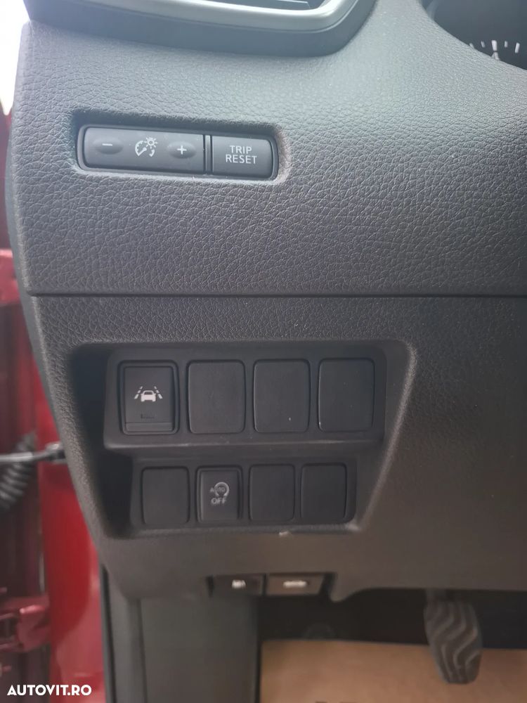 Nissan Qashqai DIG-T Start/Stop Tekna - 23