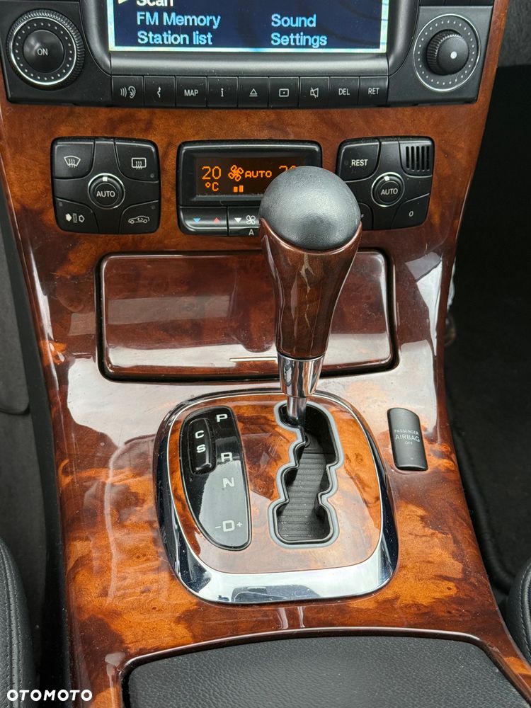Mercedes-Benz CL 500 7G-TRONIC - 27