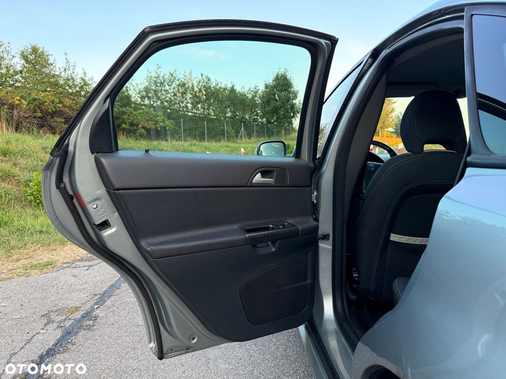 Volvo S40 2.0D R-Design Momentum - 13