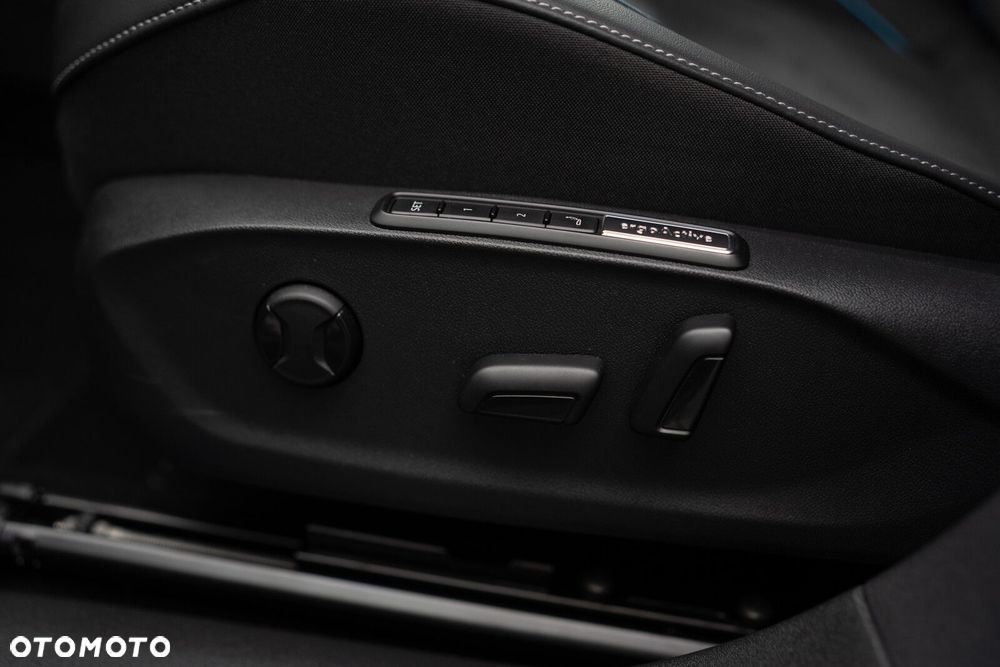 Volkswagen ID.7 77kWh Pro - 11