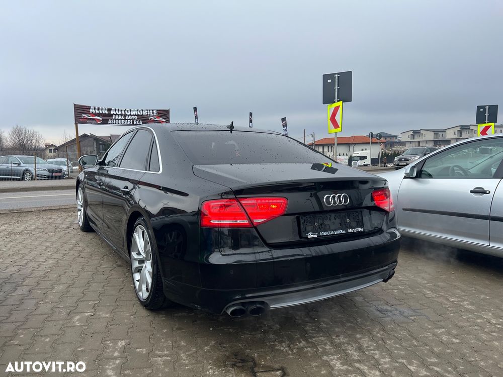 Audi S8 Standard - 3