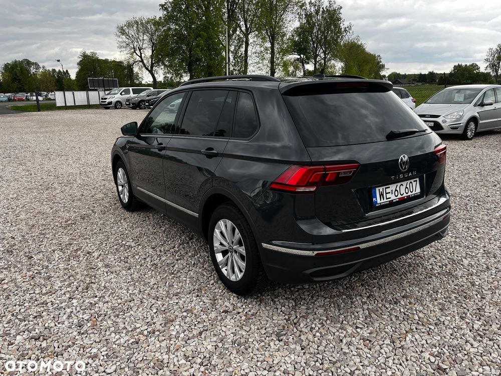 Volkswagen Tiguan - 6