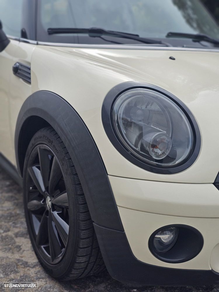 MINI 3 Portas - 11